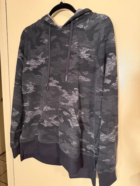 Athletic Works Gray Camouflage Pullover Hoodie - Picture 1 of 3
